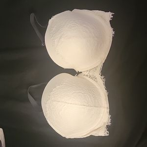 Victoria's Secret bra